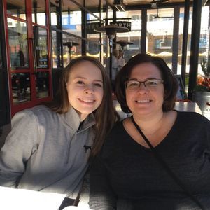 Meet your Posher, Nicole